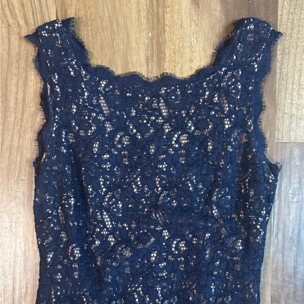 Adrianna Papell‎ Navy Lace Boat Neck Sheath Dress Size 4